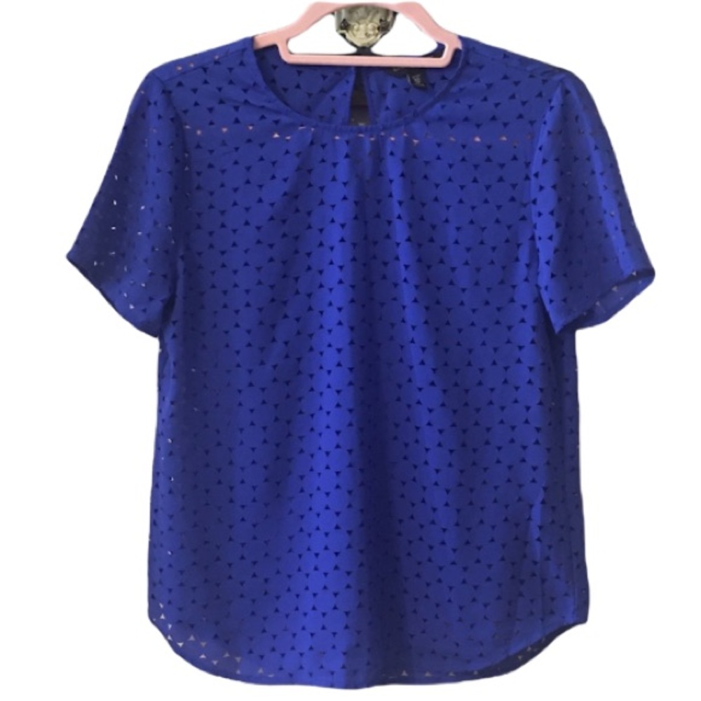 2/$30 Banana Republic Blue Laser Cut T-shirt Top Size XSP